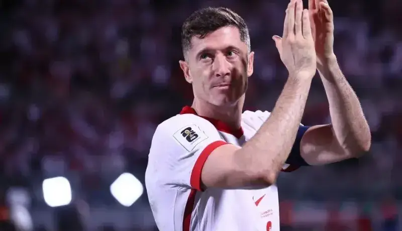 برابری سریع‌السیر لواندوفسکی با رکورد مسی