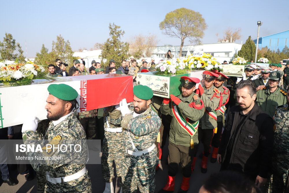 تشییع پیکر مطهر شهدای گمنام - تبریز