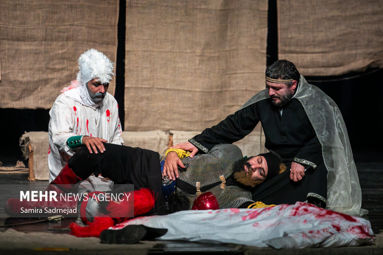 نمایش«اُپرای تن‌ها»