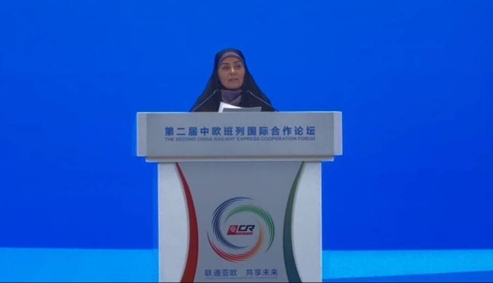 وزیر راه و شهرسازی: راهگذر ریل جنوبِ جاده ابریشم تکمیل میشود