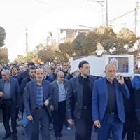 تشییع مادر شهیدان میرزرندی در قم