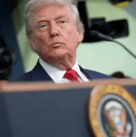 اعلام آمادگی ترامپ برای مذاکره با مادورو در بحبوحه تهدید نظامی