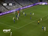 ضربه سرضرب قدوس که راهی به دروازه پیدا نکرد