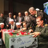عکس/پیکر مطهر ۸ شهید گمنام در همدان