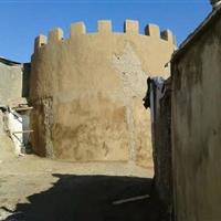 احیای بنای تاریخی برج و باروی زنجان مورد توجه قرار می‌گیرد