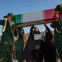 تشییع پیکر ۳ شهید گمنام توسط دانشآموزان عباسآباد مازندران