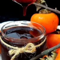 طرز تهیه شیره خرمالو؛ گنجینه‌ای پاییزی برای آشپزخانه شما