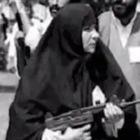 تنها زن محافظ امام خمینی(ره) در دوران تبعید که بود؟