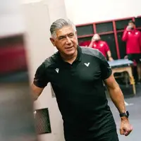 قطبی: ظاهرا 80 میلیون مربی در ایران داریم!