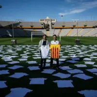 نمایش جنایت اسرائیل در ورزشگاه بارسلونا