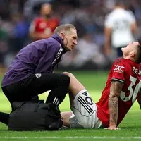 مهاجم گران قیمت یونایتد یک ماه دور از میادین