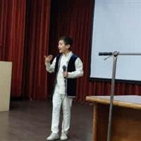 هفته کتاب در البرز با رونمایی از آثار دفاع مقدس و درخشش نوجوانان نویسنده