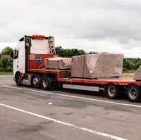 توقیف ۹ تریلی با ۲۹۶ تن سنگ زینتی قاچاق در اصفهان