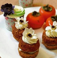 مینی کیک خرمالو، عصرانه خوشمزه پاییزی