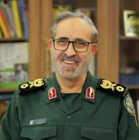 انتشار برای نخستینبار؛ تصویری از شهید شادمانی در کنار رهبر انقلاب