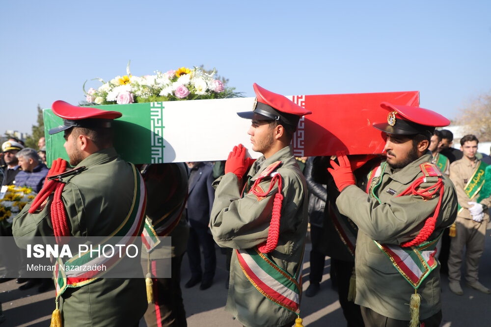 تشییع پیکر مطهر شهدای گمنام - تبریز