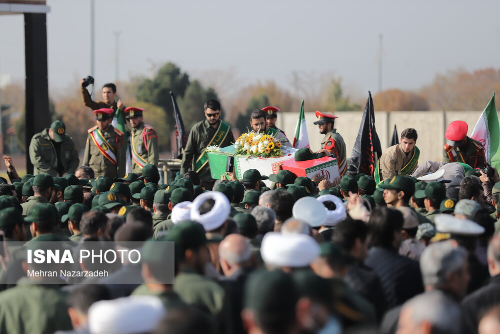 تشییع پیکر مطهر شهدای گمنام - تبریز