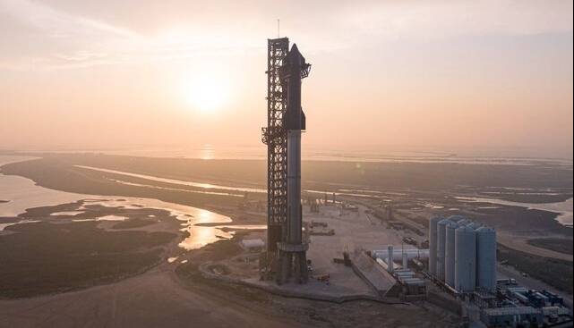 تناقض جدول زمانی «ناسا» و «اسپیس‌ایکس» برای فرود روی ماه