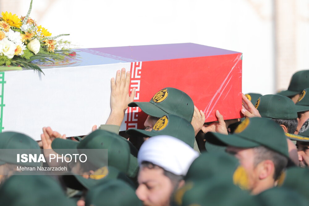 تشییع پیکر مطهر شهدای گمنام - تبریز