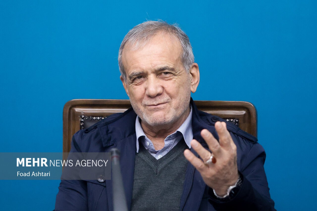 عکس/ جلسه شورای عالی انقلاب فرهنگی