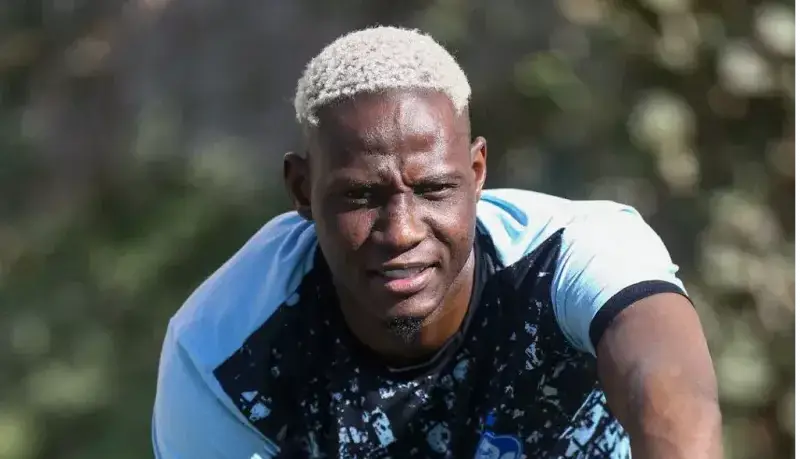 طلسم شکست: بالاخره وینگر خارجی استقلال بازگشت