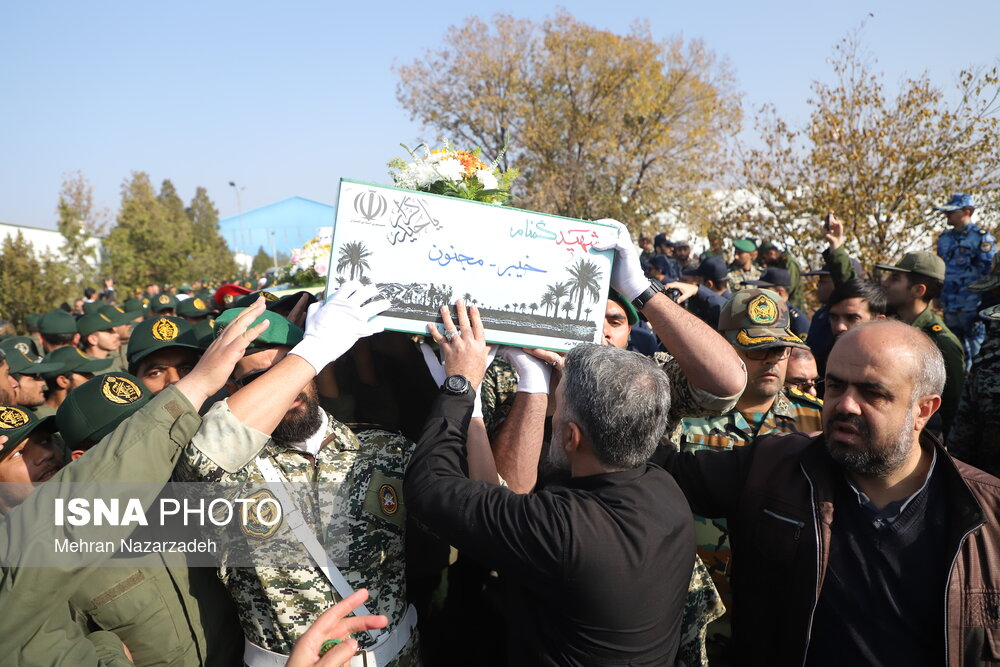 تشییع پیکر مطهر شهدای گمنام - تبریز