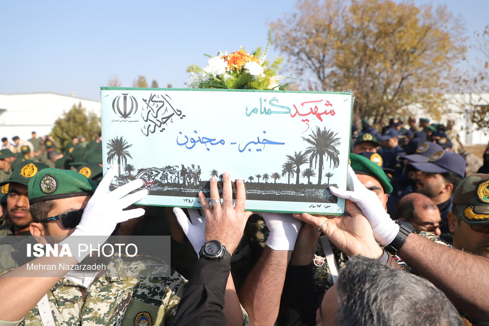 تشییع پیکر مطهر شهدای گمنام - تبریز