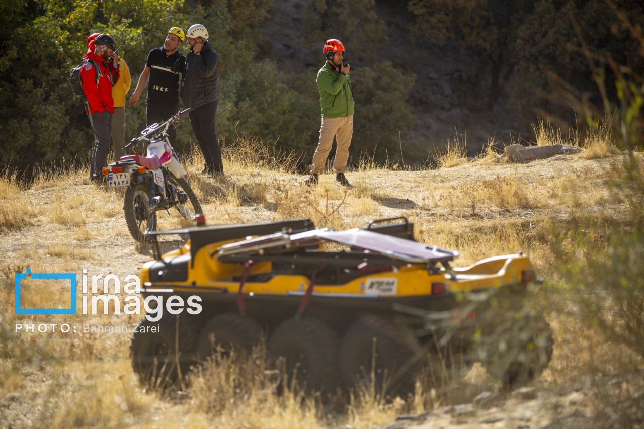 مانور جمعیت هلال احمر در کرمانشاه