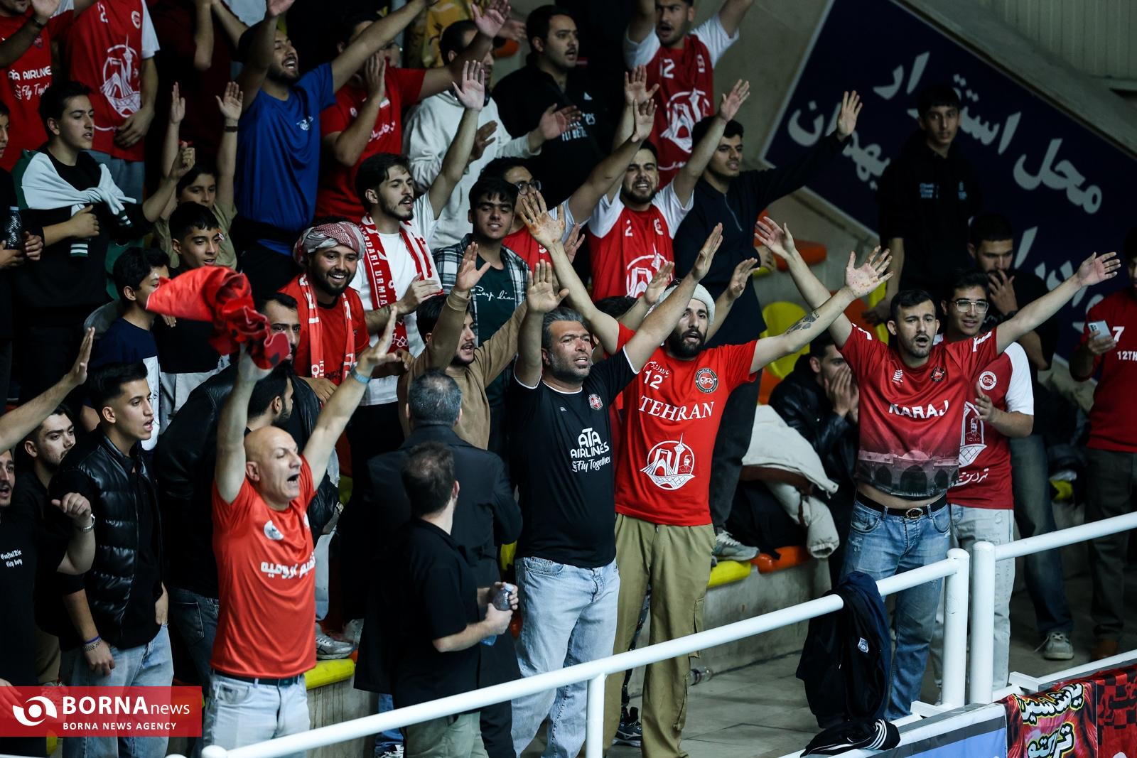 دیدار تیم های والیبال صنعتگران امید ، شهرداری ارومیه