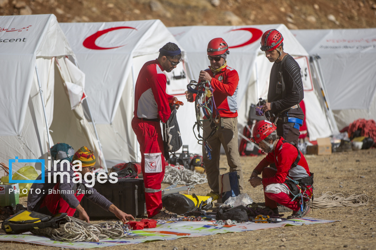 مانور جمعیت هلال احمر در کرمانشاه