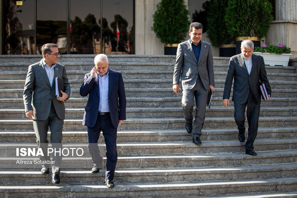 عکس/ حاشیه جلسه هیات دولت