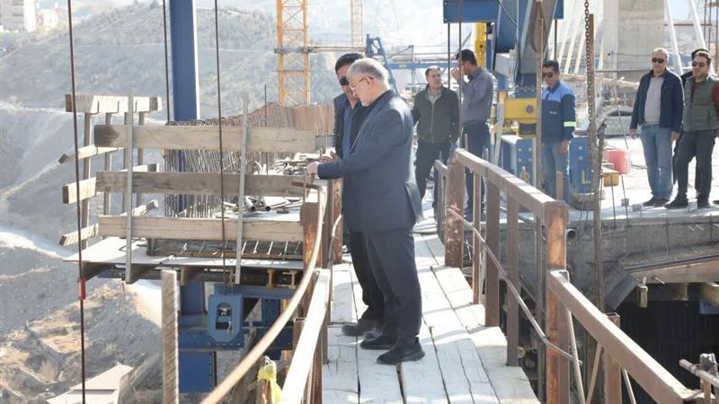 استاندار البرز : پروژه ملی کنارگذر کرج در آستانه بهره‌برداری قرار گرفت