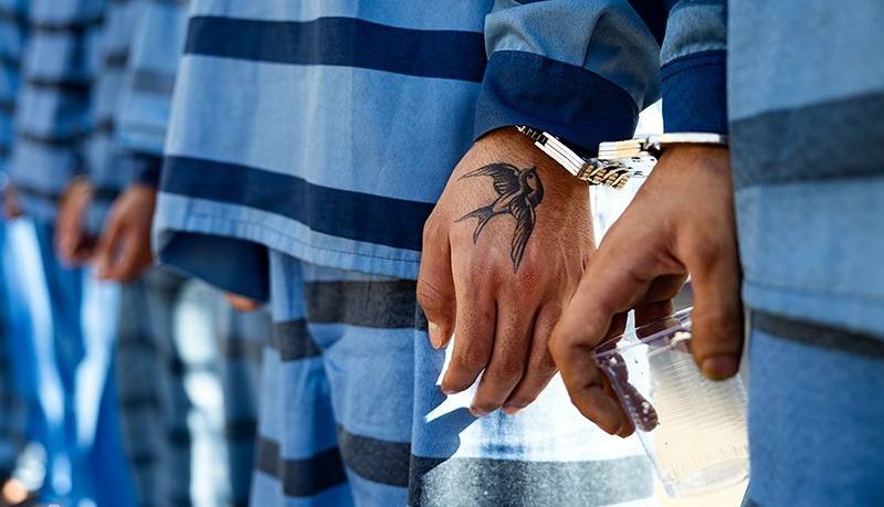 سرقت در تهران دستگیری در مشهد؛ 2 تبعه سارقان پیک داروخانه بودند