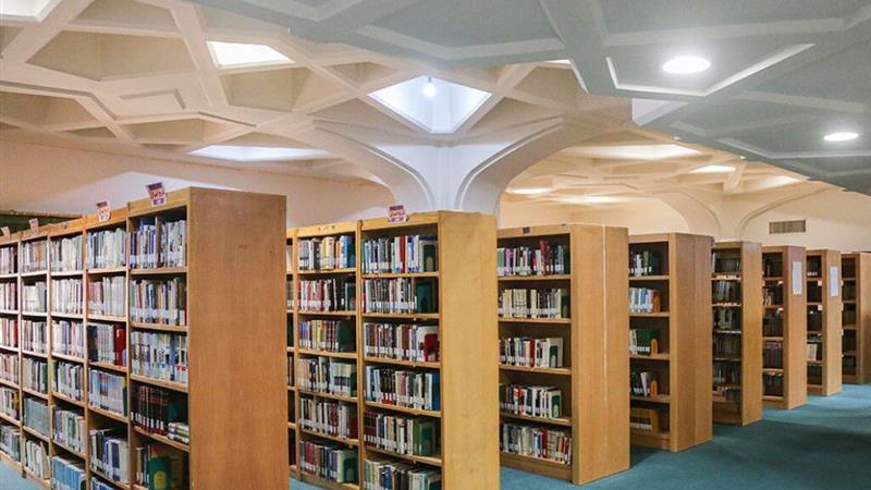 کتابخانه آستان حضرت معصومه مخزنی ۱۹۳هزار جلدی از میراث مکتوب قم