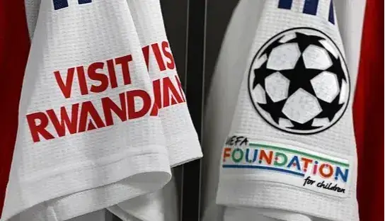 آرسنال پایان قرارداد ننگین 8 ساله را اعلام کرد