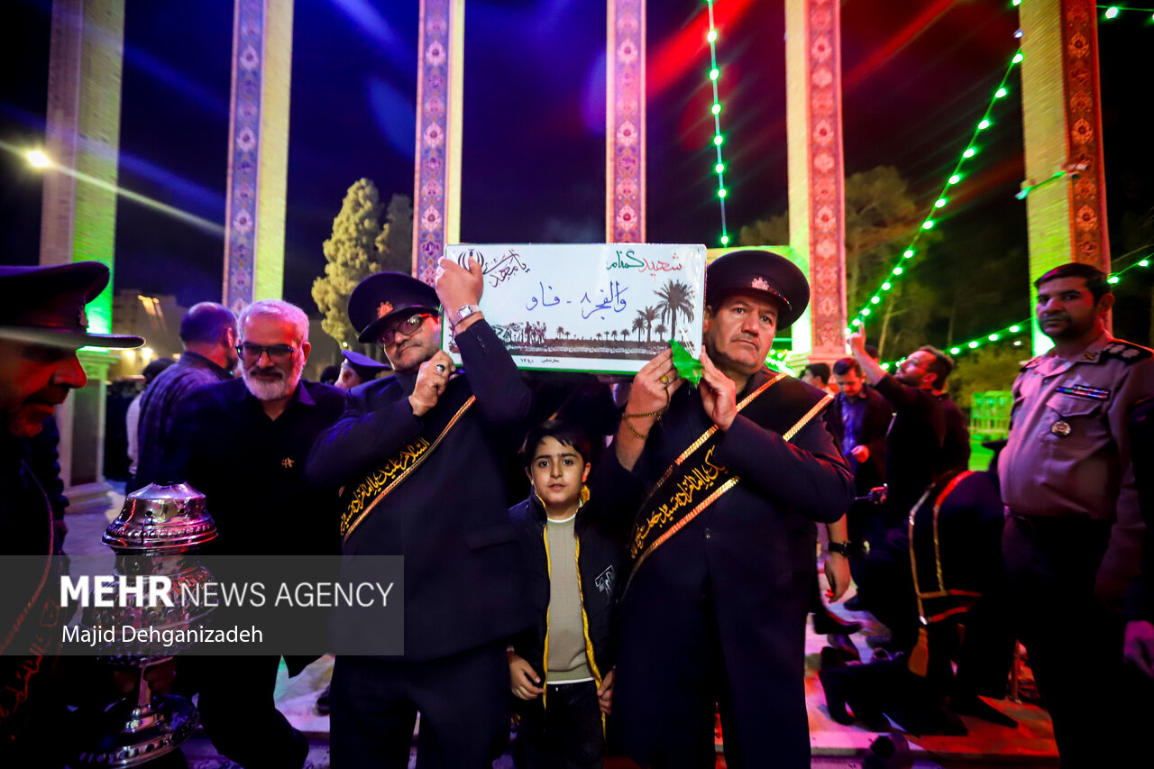 عکس/ مراسم استقبال از شهدای گمنام دفاع مقدس در یزد