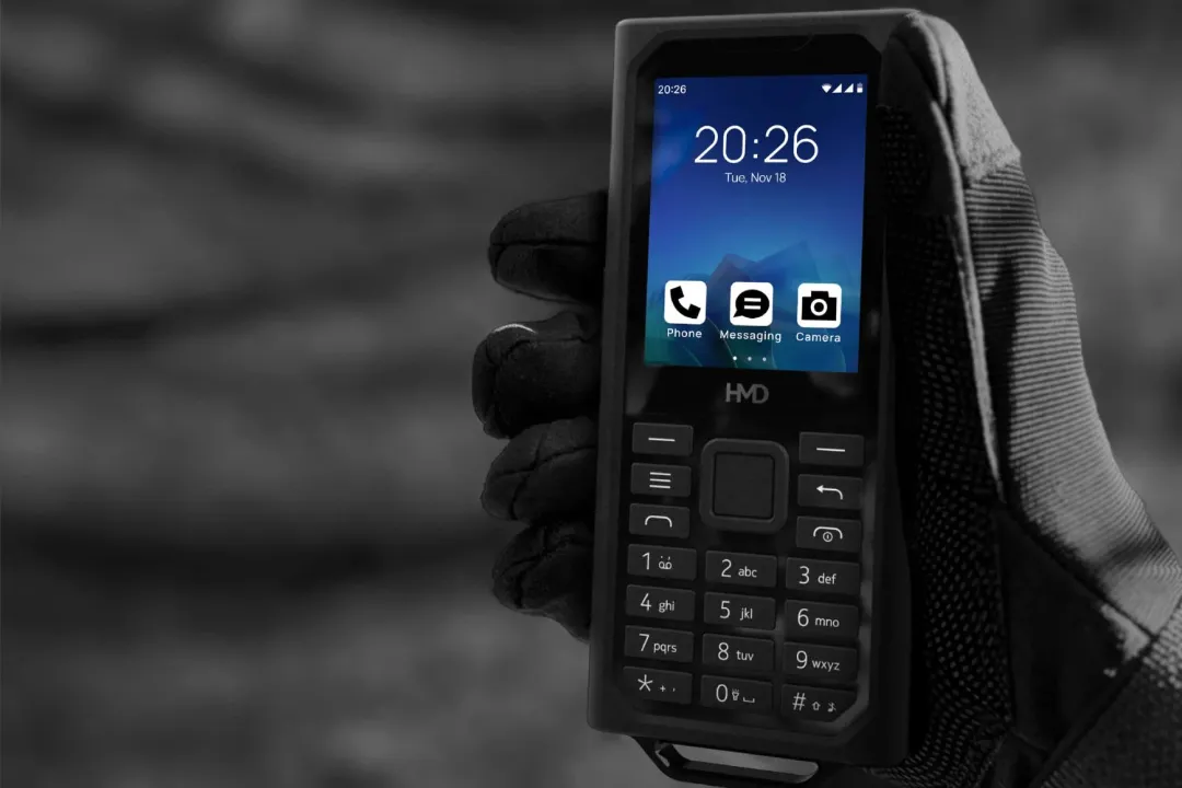 گوشی ساده و بسیار جانسخت با روح نوکیا؛ این «ترا ام» است