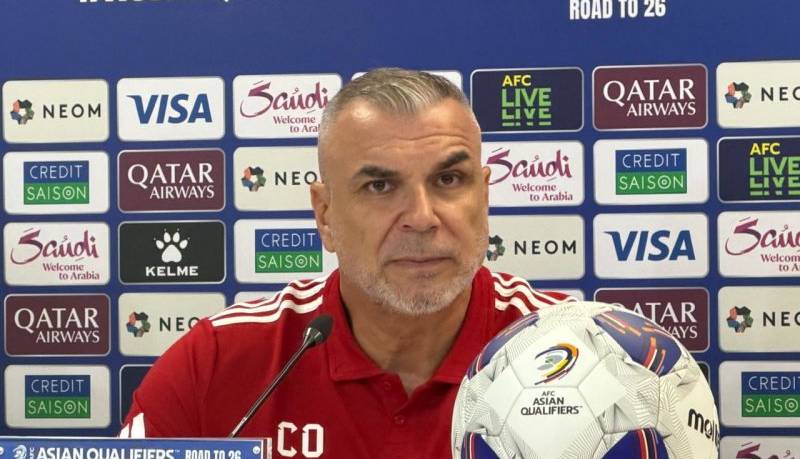 سرمربی امارات: بسیار ناراحت، ناامید و پشیمانم!
