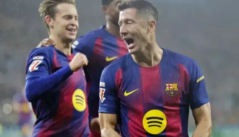 درخواست شگفتانگیز بارسلونا از لواندوفسکی!