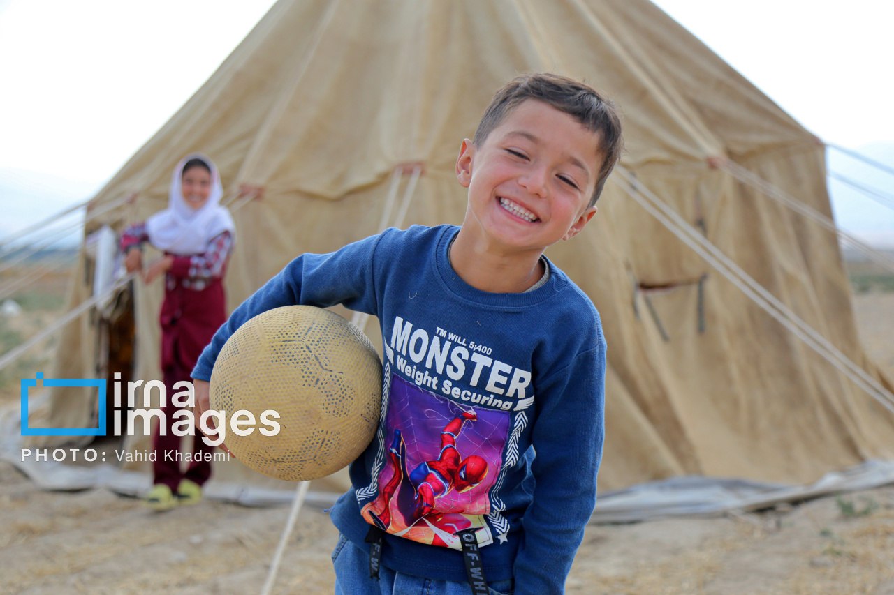 تحصیل در چادرهای عشایری