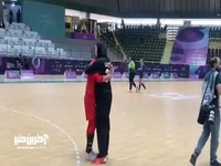 گریههای ستاره رحمانیان بعد از شکست هندبال ایران مقابل قزاقستان