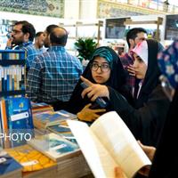 طنین سکوت کتاب‌خوانی در زاهدان/ میزبانی سیستان و بلوچستان از نخستین مهمانی کتاب کشور