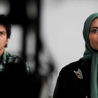 عکس جذاب عمهِ خانم سریال فاصله‌ها در دبی