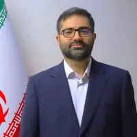 سقاب اصفهانی، معاون رئیسجمهور: نه دکترم و نه باجناق کسی!