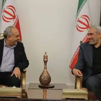 وزیر اقتصاد وارد تبریز شد