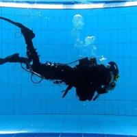 رونمایی از اولین اسکلت رباتیک غواصی جهان