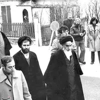 سرمقاله اعتماد/ دیپلماسی امام خمینی(ره) در نوفل‌لوشاتو