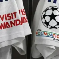 آرسنال پایان قرارداد ننگین 8 ساله را اعلام کرد