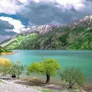 دریاچه گهر همین قدر زیبا ...