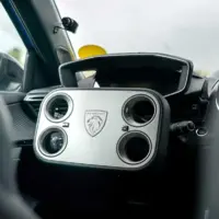 رانندگی با فرمان مستطیل و چهار سوراخ پژو! تجربه‌ای عجیب و انقلابی